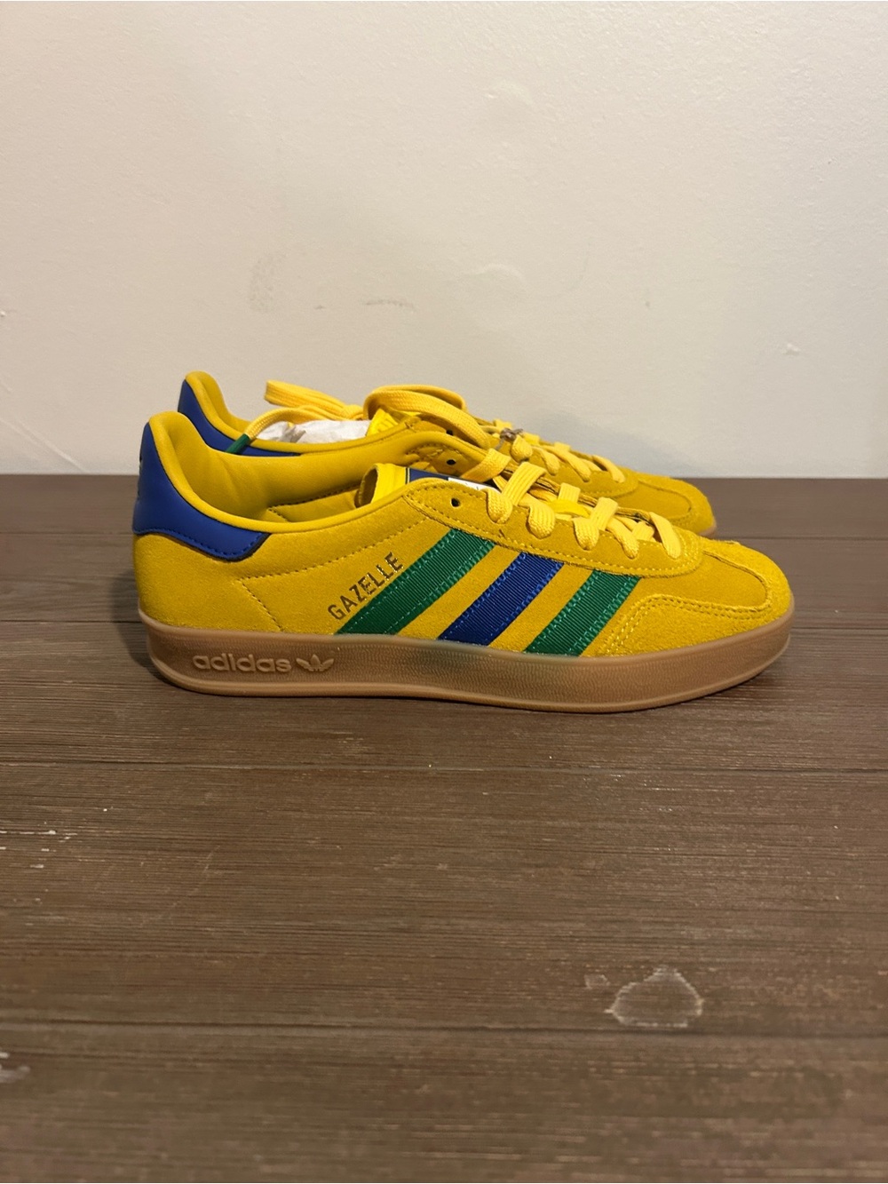 adidas Gazelle Indoor J World Cup 2026 Brazil Yellow Blue Green IH6463 Size 4Y